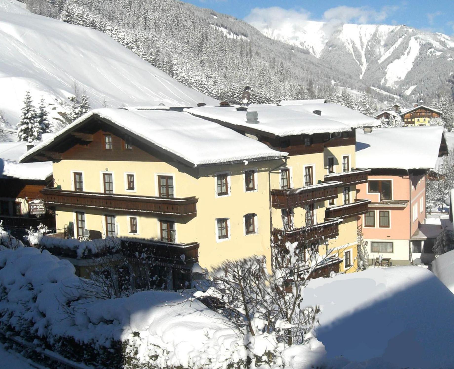 Landhotel Almroesl Im Grossarltal Hüttschlag Eksteriør billede